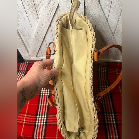 Straw Tote Bag with Tan faux Leather Handles - Picture 4 of 5